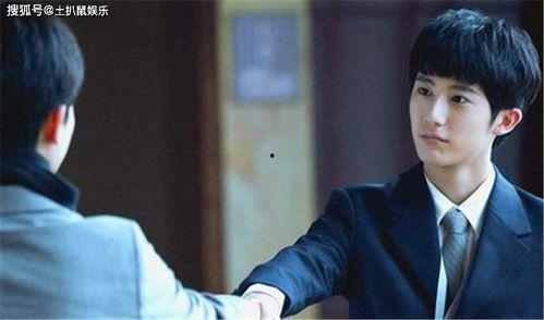 咏春小李爆料是真的吗视频,咏春小李爆料视频真实性揭秘  第2张